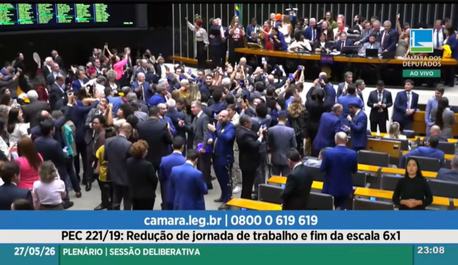 pec-do-fim-da-escala-6x1-e-aprovada-em-1o-e-2a-turnos-na-camara-dos-deputados