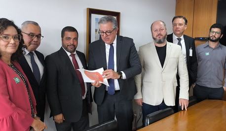 contraf-cut-vai-a-brasilia-defender-direitos-de-trabalhadores-de-cooperativas-de-credito