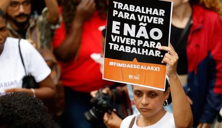 pelo-fim-da-escala-6x1-ja-trabalhadores-realizam-tres-dias-de-protestos-comecando-neste-sabado