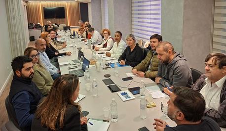 fechamento-de-agencias-e-sobrecarga-de-trabalho-dominam-reuniao-entre-coe-santander-e-direcao-do-banco