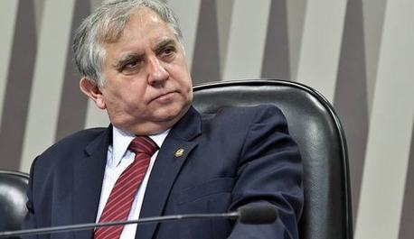 apos-seu-partido-aprovar-pl-da-bandidagem-senador-do-df-obstrui-projeto-que-reduz-ir-dos-trabalhadores